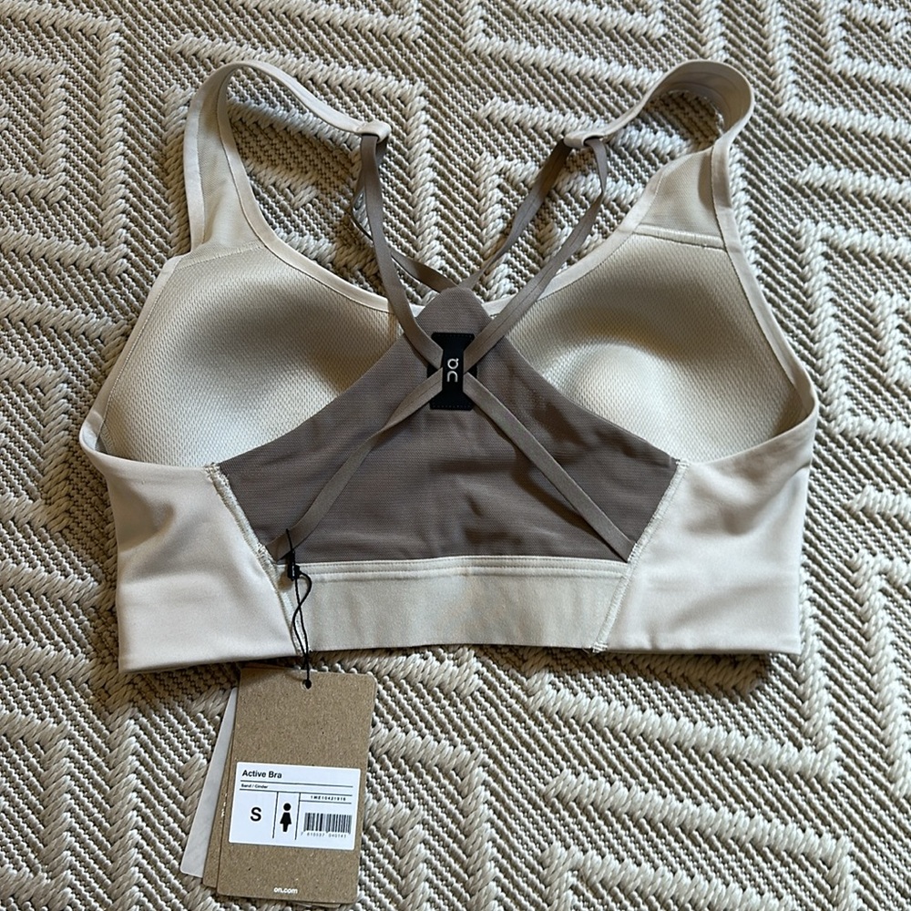 On Running Active Bra- in Sand/Cinder *NWT - Picture 3 of 7